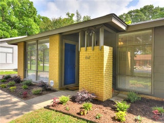 Photo of Listing #9705404