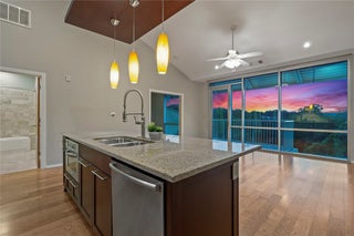 Photo of Listing #3234665