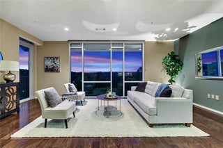 Photo of Listing #1267490