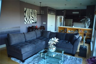 Photo of Listing #8996010