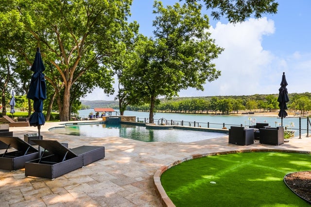 1209 N Weston Lane, Austin