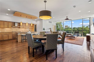 Photo of Listing #5697601