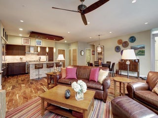 Photo of Listing #8703342