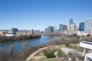 Photo of Listing #6026056