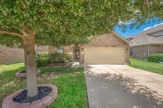 Photo of Listing #9347427