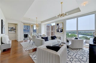 Photo of Listing #1807961