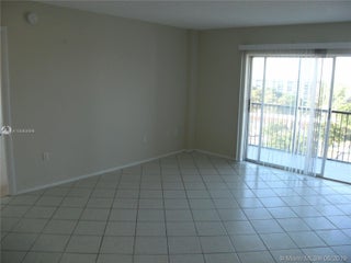 Photo of Listing #A10680698