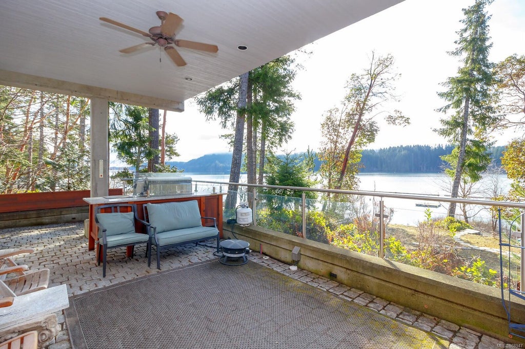 7308 Lakefront Dr, Lake Cowichan Home For Sale 2350000